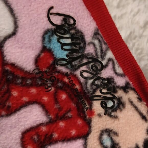 Betty Boop One Piece Footed Sleepwear - Picture 7 of 8